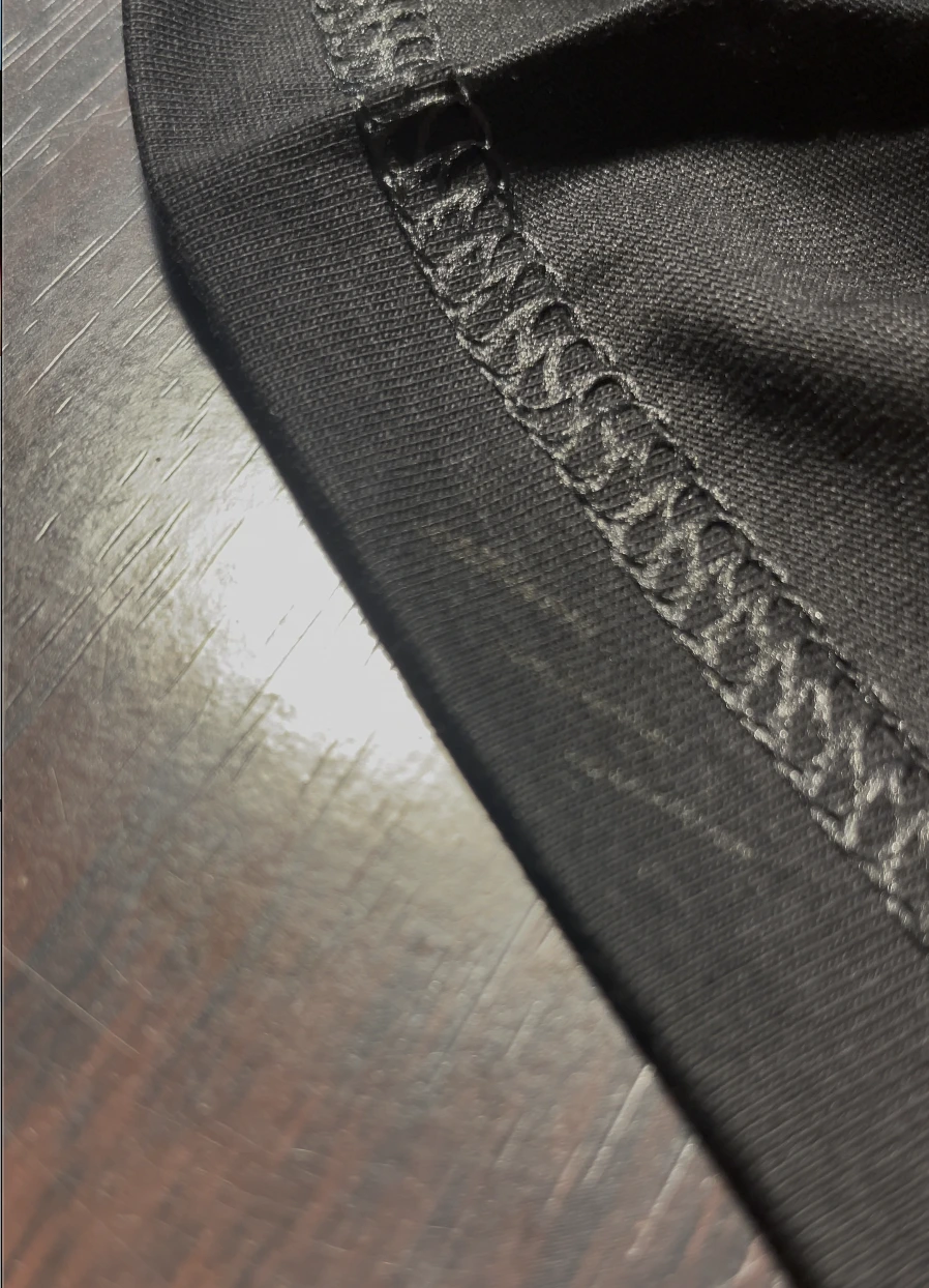 Stofftest mit schwacher Bleach Reaktion