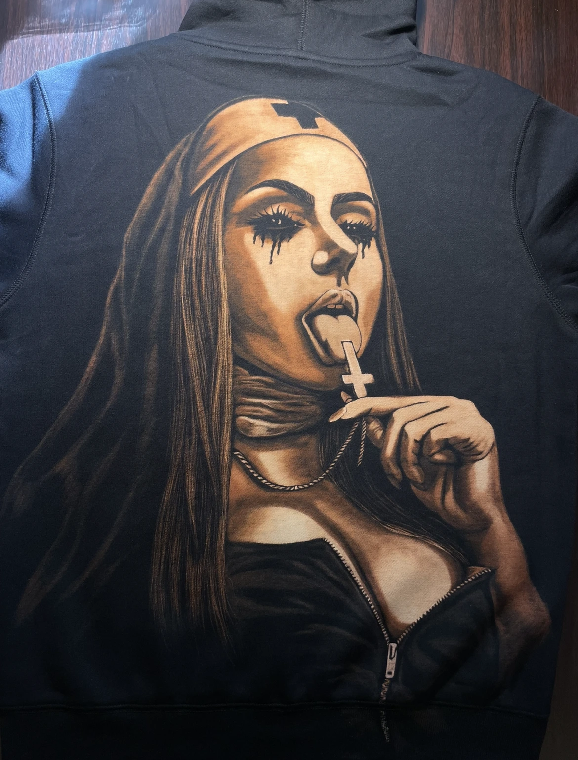 Gothic Bleach Painting Kleidung mit dunkler handgemachter Kunst