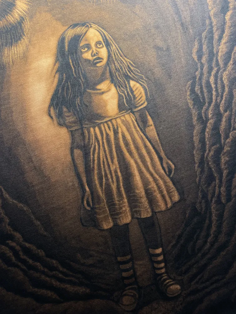 Close-up of a small girl character inspired by Wonderland in bleach art style