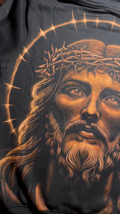 Jesus Bleach Art auf schwarzem Hoodie – religiöses Porträt Design